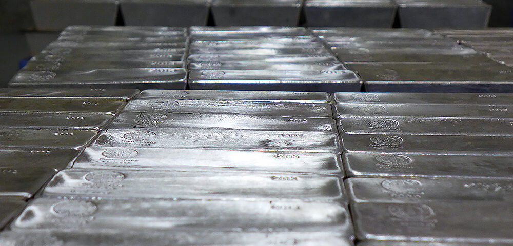 Silberverknappung, Jetzt muss man es haben – auf keinen Fall verkaufen!